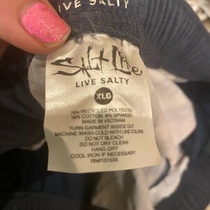 Womens size xl salt life water shorts